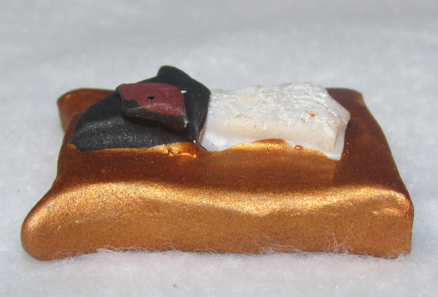 Miniature Halloween Pillow – 1.25" Resin Dollhouse/Fairy Garden Decor for Indoor/Outdoor Use